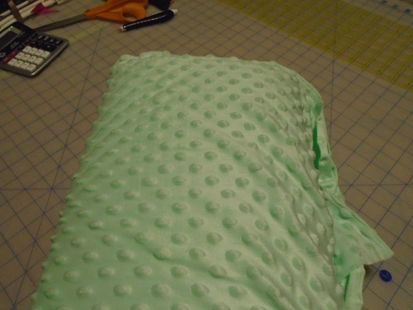 Bubble Minky / mint green/ polyester