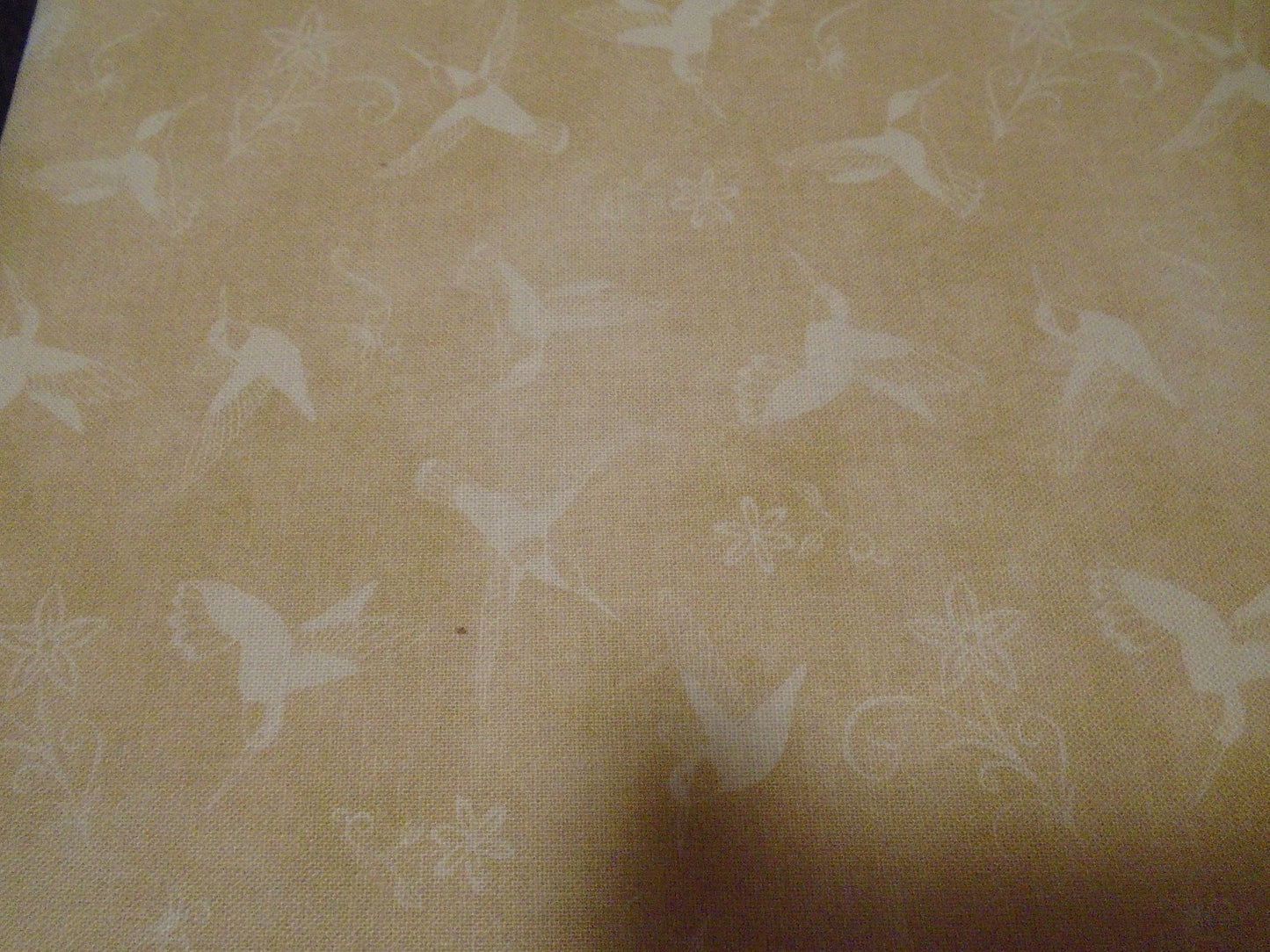 Batiks / beige/ Birds