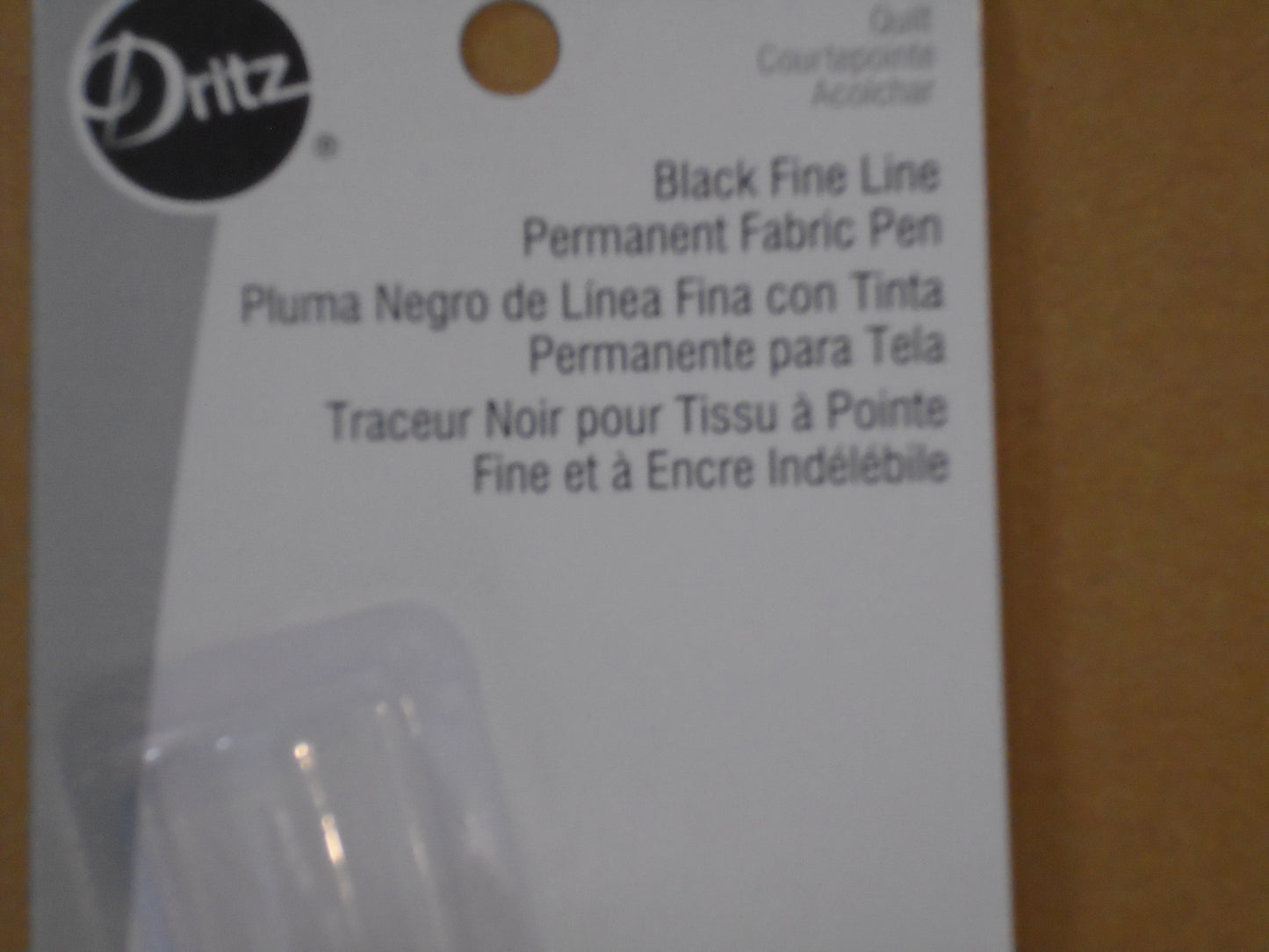 Dritz Black fine line permanent fabric pen