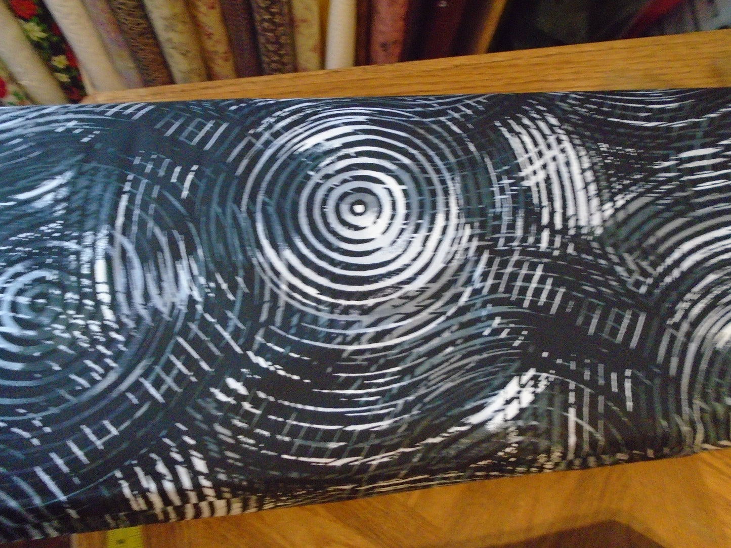 wide back Circle Play