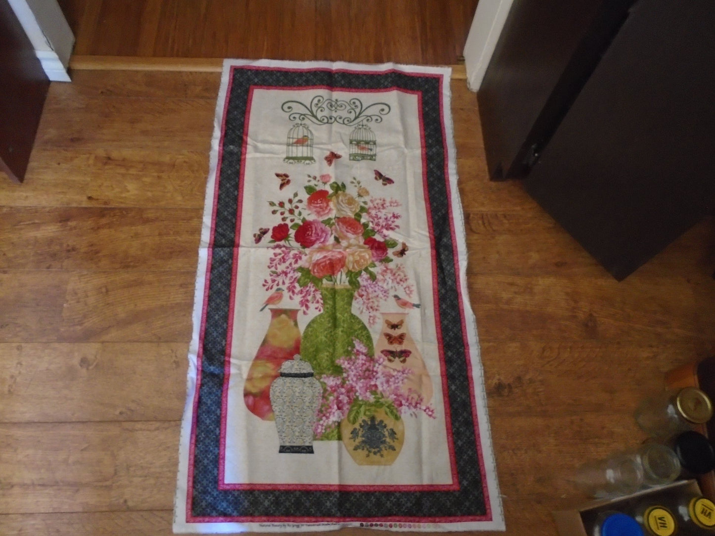 floral pots panel