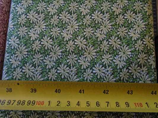 Daisy -green